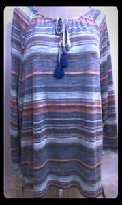 NEW! STUDIO  JPR Women's SWEATER NWT